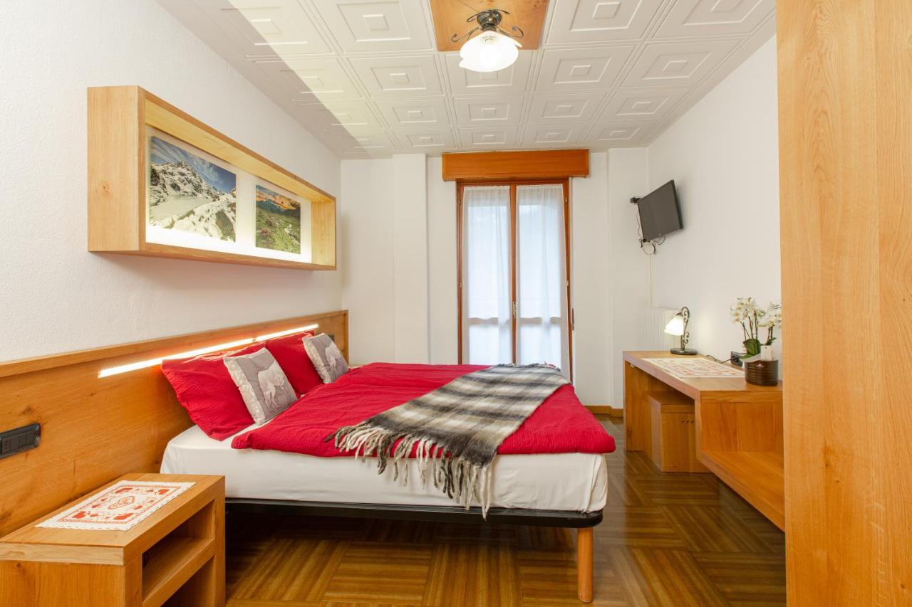 Lanzada Hotel Biancospino מראה חיצוני תמונה
