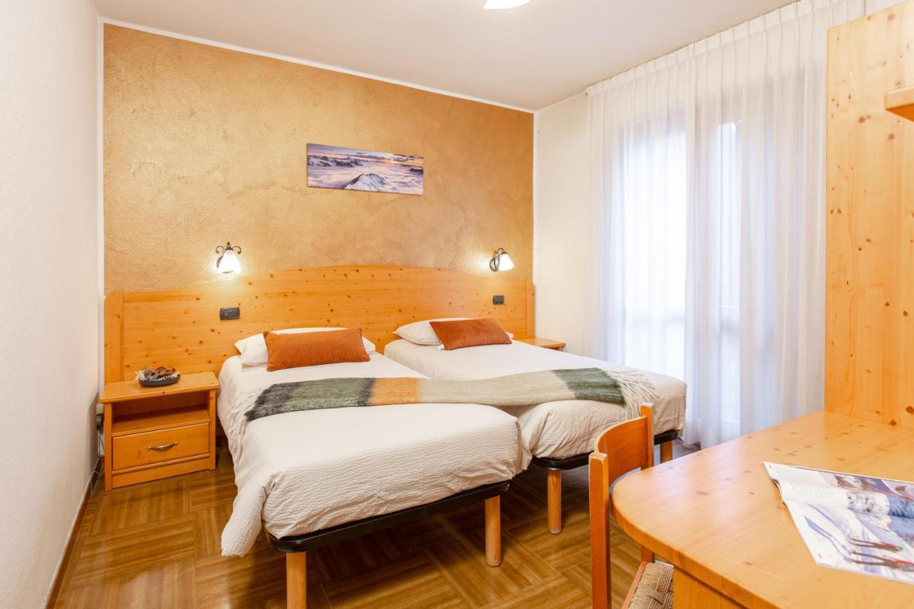 Lanzada Hotel Biancospino מראה חיצוני תמונה